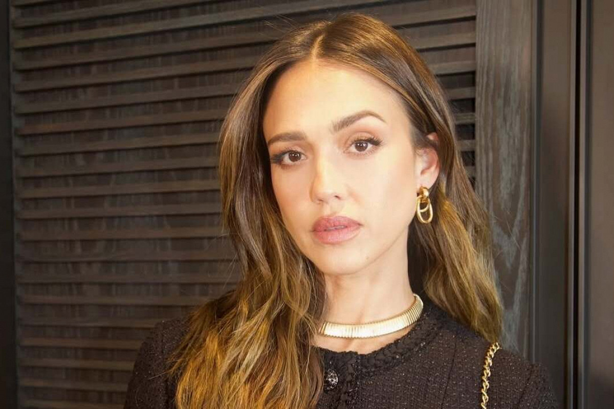 Джессика Альба в 2025 году