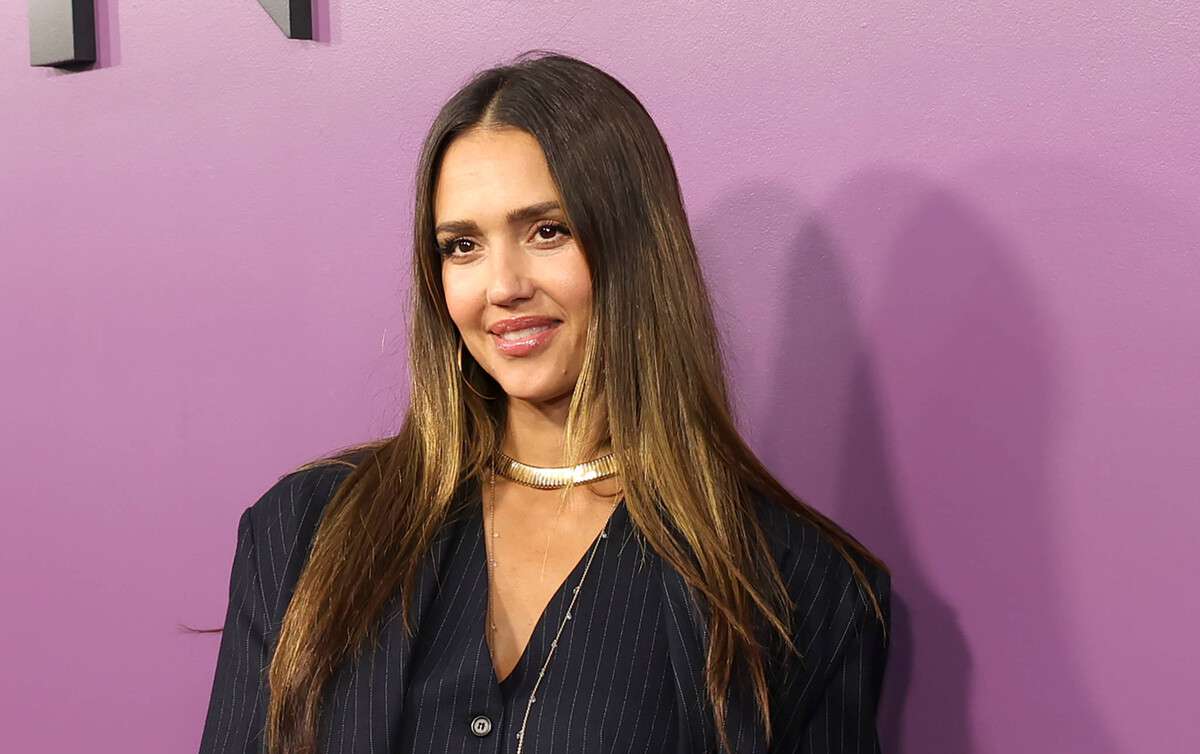 Джессика Альба в 2025 году