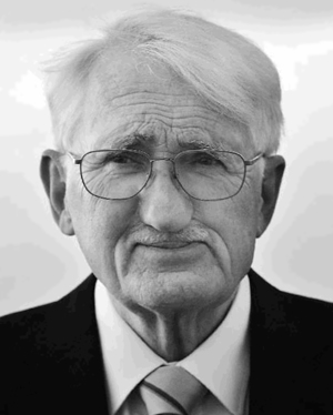 Юрген Хабермас