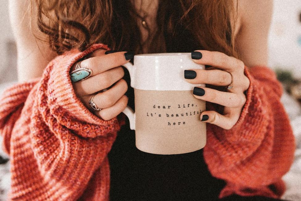 12 найгірших кольорів манікюру на літо