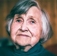 Елена Маркова