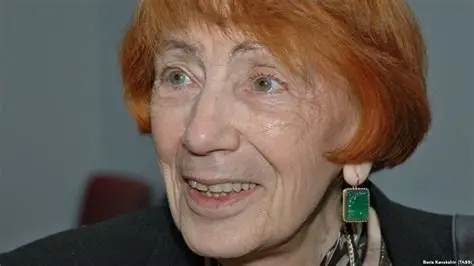 Майя Туровская 1