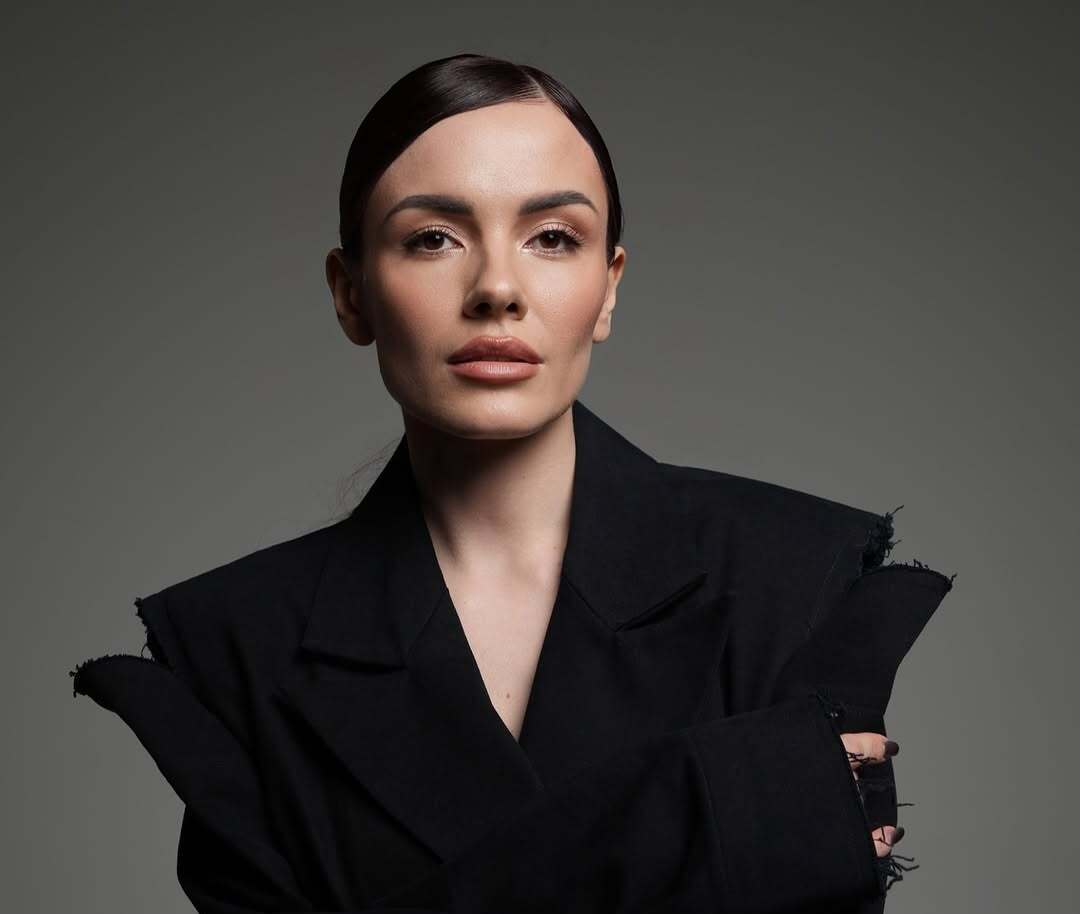 MamaRika щойно розповіла, за скільки часу написала “Люби Себе”