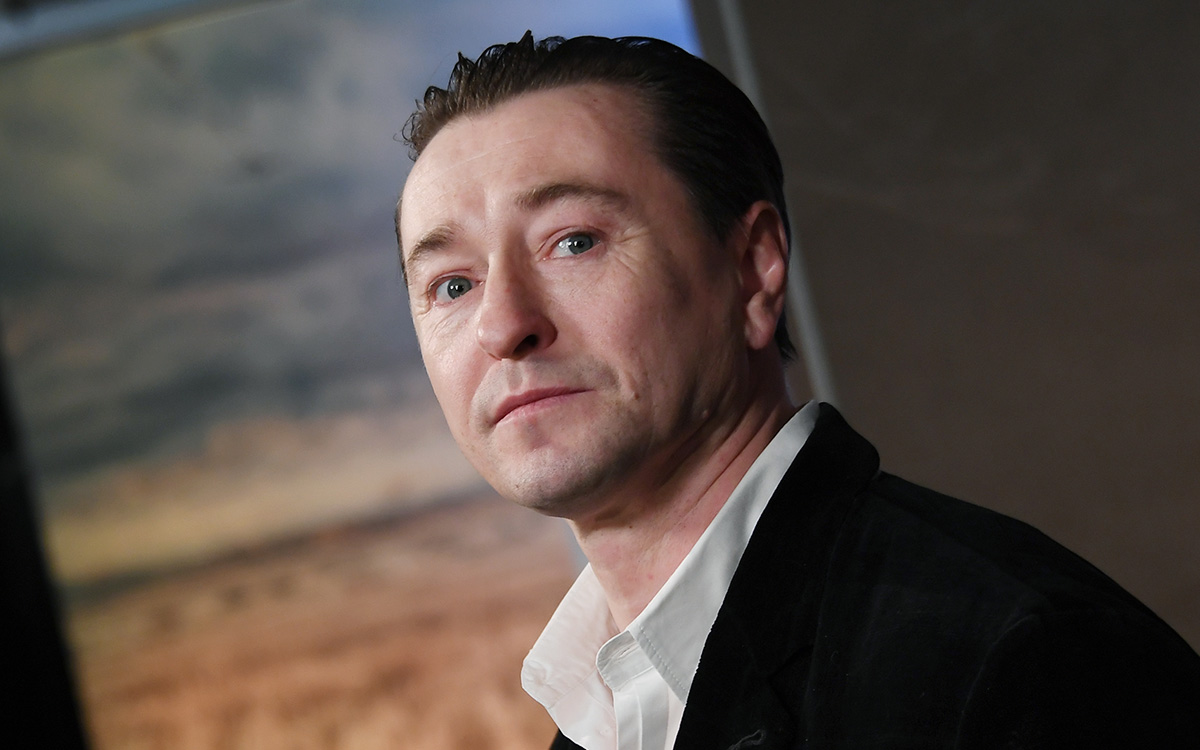 Сергей Безруков: внешность, личная жизнь, карьера, критика и позиция во время войны