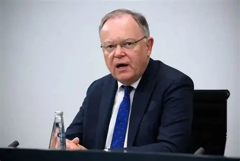 Александр Вайль 1