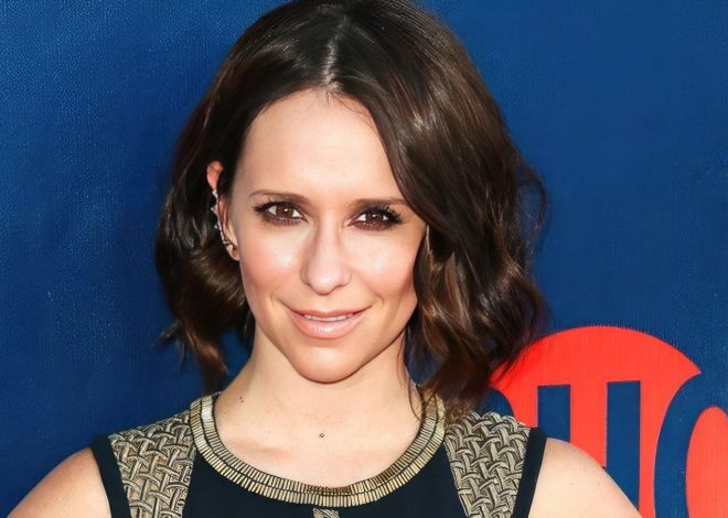 Дженнифер Лав Хьюитт: как выглядит сегодня, личная жизнь, карьера, критика и позиция по войне в Украине