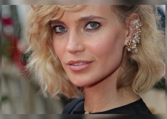 Глюкоза: как выглядит сегодня, личная жизнь, карьера, критика и отношение к войне