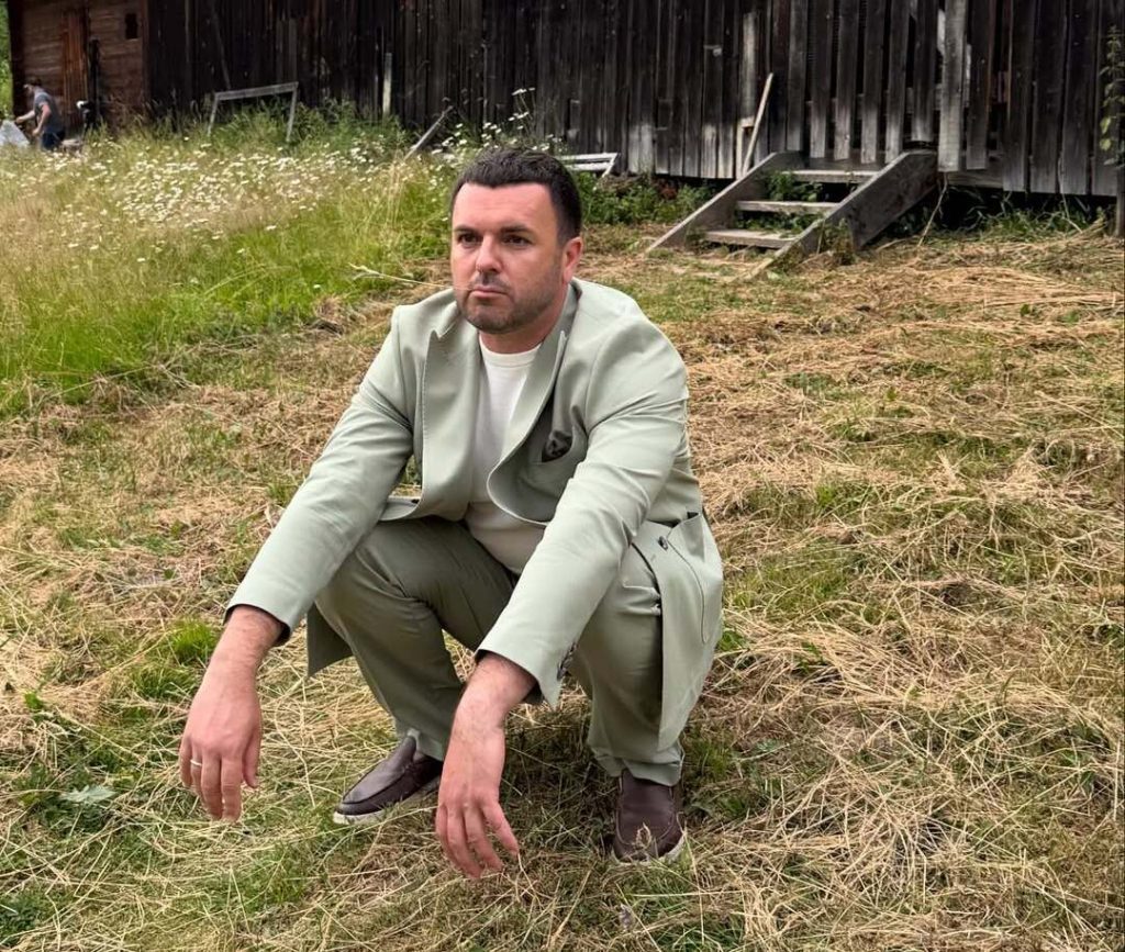 У Григорія Решетніка лопнули штани під час репетиції “Танці з зірками”
