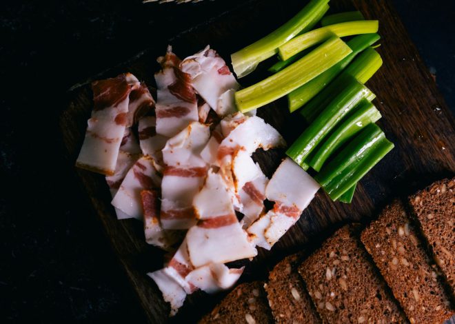 9 ідей, з чим подати та їсти сало