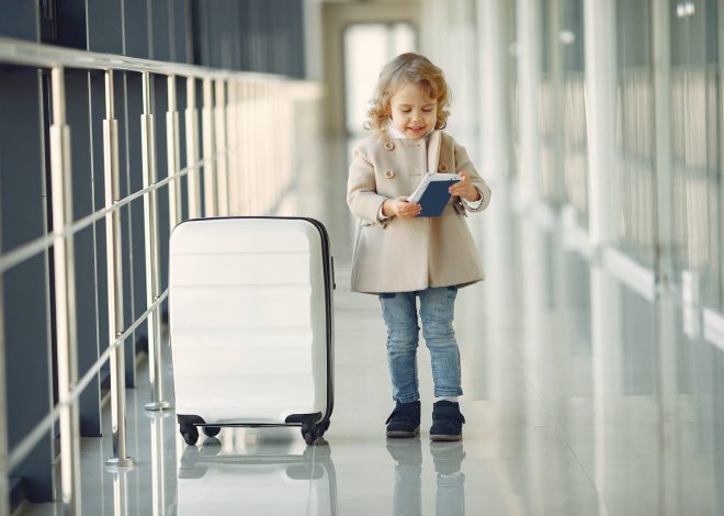 Усе своє беру з собою: що треба взяти на відпочинок з дітьми