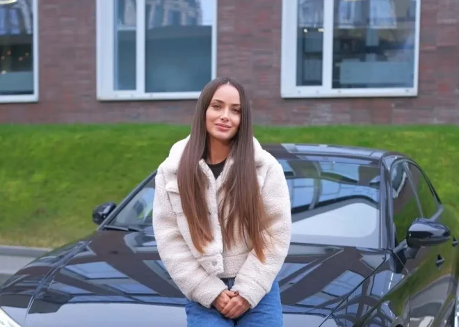 Ксенія Мішина показала, як приготувати солодку галету