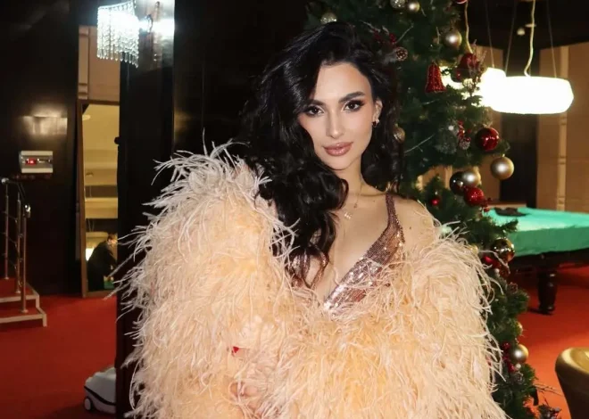 Анна Трінчер показала, чим може займатися жінка у вбиральні