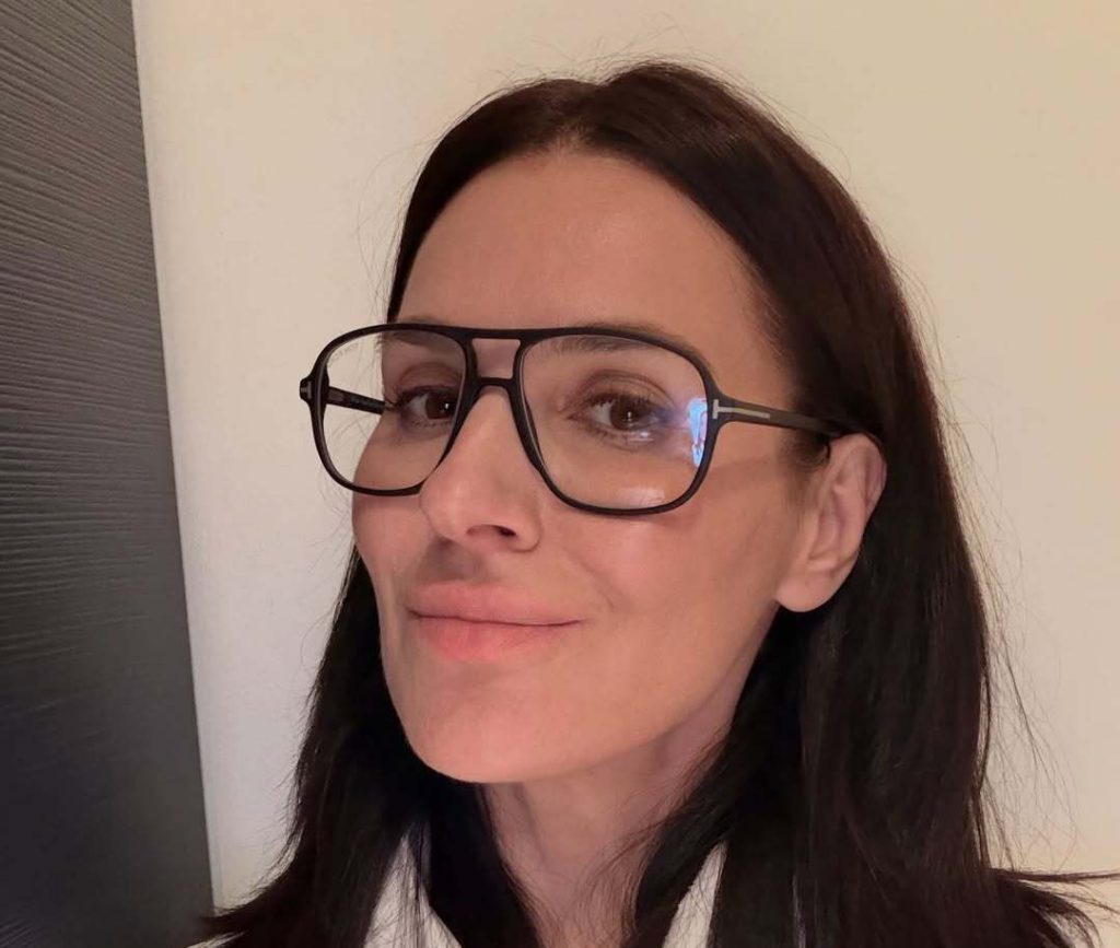 Маша Єфросиніна телеведуча