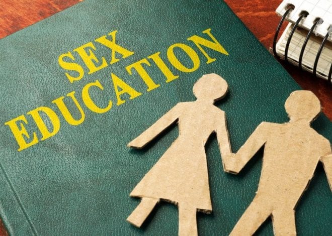 Чому деякі люди не займаються сексом: генетика та поведінка