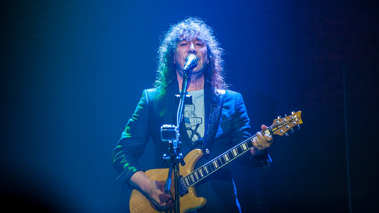 Владимир Кузьмин сейчас: как выглядит музыкант, личная жизнь, карьера, критика и молчание о войне в Украине