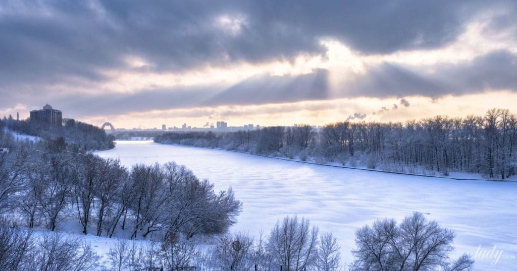 Гороскоп на 16 лютого для всіх знаків зодіаку: день, який неодноразово піддасть людей випробуванням
