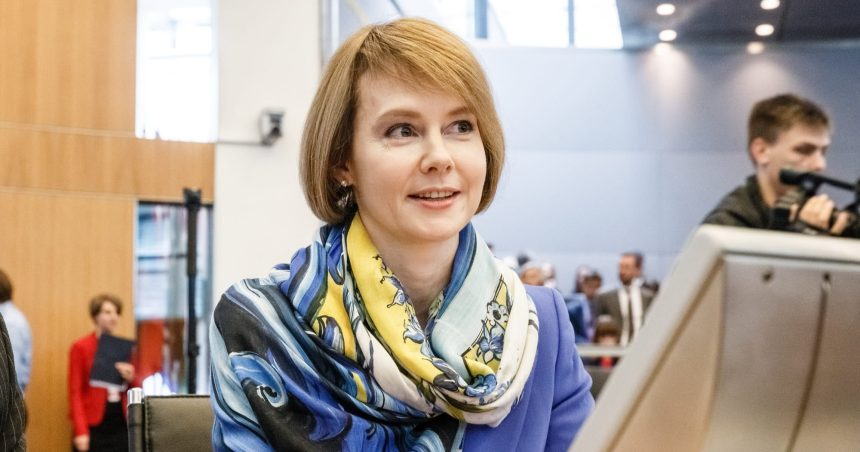 Лана Зеркаль Національність: подробности биографии и карьеры