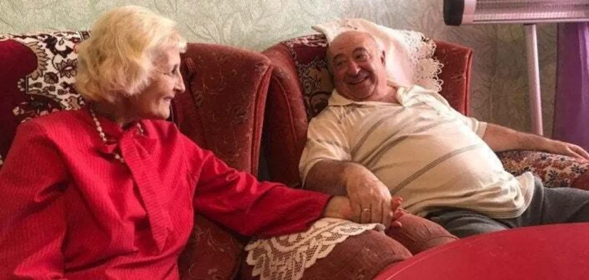 Батьки Зеленського Національність: Біографія, Родина та Походження