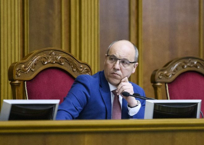 Хто Такий Андрій Парубій: Біографія, Кар’єра та Особисте Життя