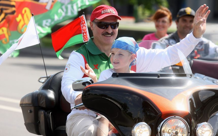 Син Лукашенка: биография, личная жизнь и карьера сына президента Беларуси