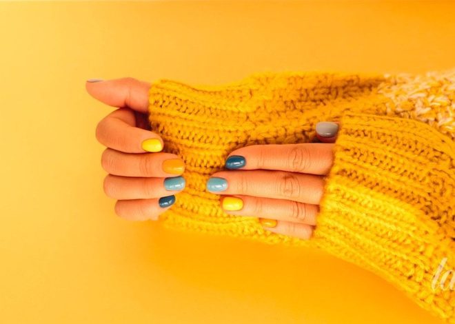 Літній манікюр: ідеї елегантного дизайну, який пасує до будь-якого образу